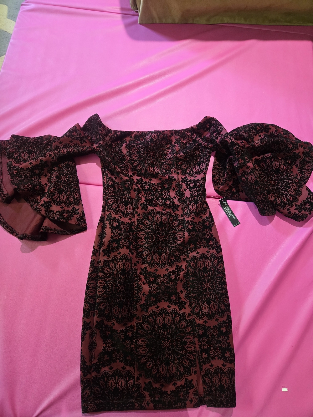 VENUS Burgundy and Black Off-the-Shoulder Bell Sleeve Mini Dress